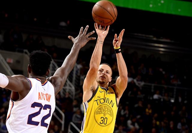  库里三分雨倾盆而下，勇士大胜国王稳固榜首